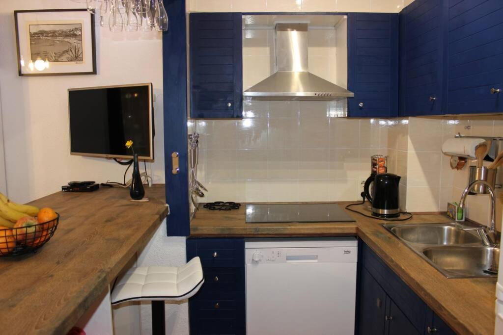 Luxury 4 Bed On Coastal Footpath At Cap Ras * Llança