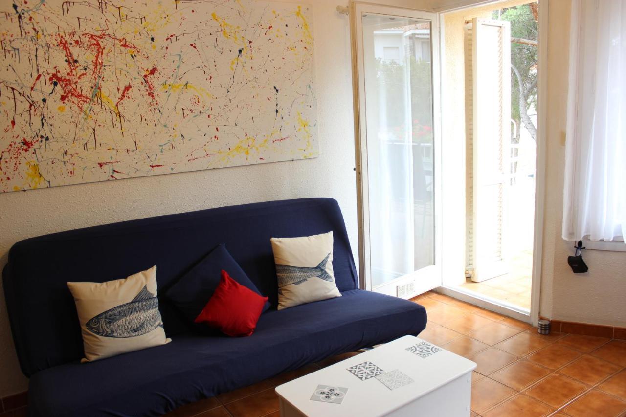 Luxury 4 Bed On Coastal Footpath At Cap Ras Appartement Llança